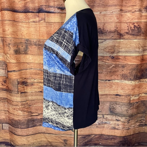 Multi Colored Top - Picture 3 of 11